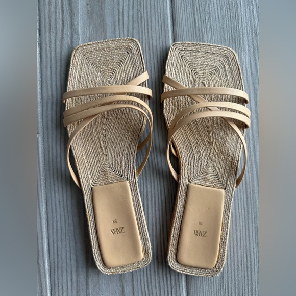 Zara Leather Women's Beige Strappy Sandals - Picture 2 of 10